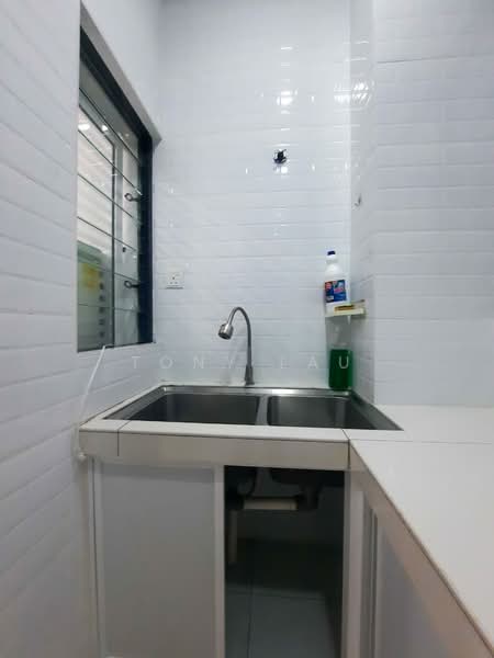 Kondominium untuk Disewa di The Hamilton - Tony Lau - Kitchen - PropertyGuru.com.my