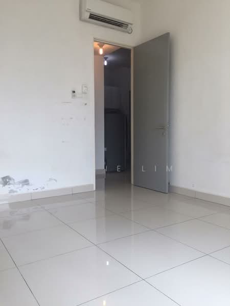 Apartment for Sale at Skysuites @ Meldrum Hills - Nellie Lim - Interior - PropertyGuru.com.my