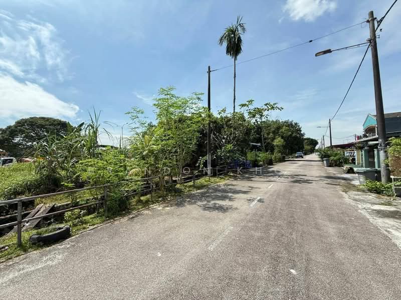 1-storey Terraced House for Sale in Taman Rinting (Masai) - Brandon Khor - PropertyGuru.com.my