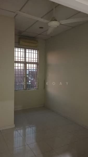 2-storey Terraced House for Rent in Taman Merak Jaya (Simpang Ampat) - Jeff Koay - Interior - PropertyGuru.com.my