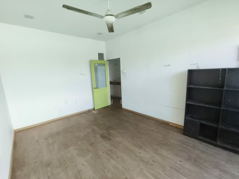 Office for Rent in Subang Jaya (Selangor) - Simone Ngo - Interior - PropertyGuru.com.my