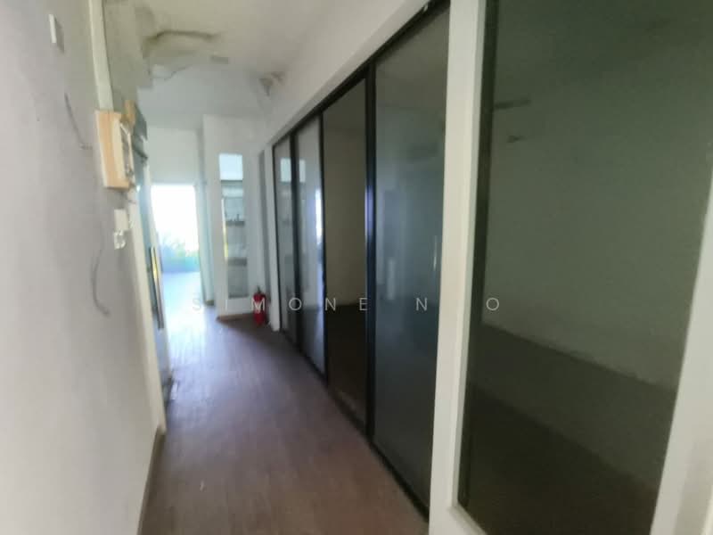 Office for Rent in Subang Jaya (Selangor) - Simone Ngo - Corridor - PropertyGuru.com.my