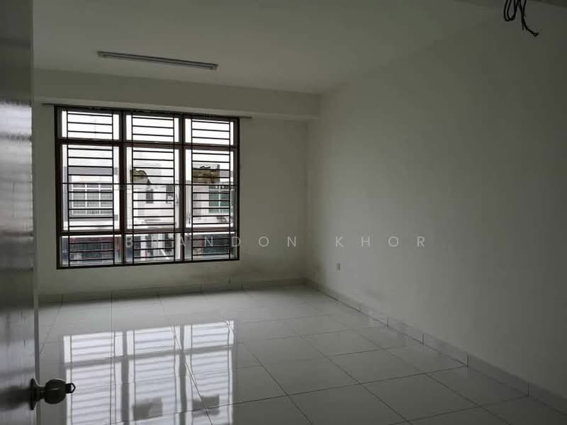 2-storey Terraced House for Sale in Taman Bestari Indah (Ulu Tiram) - Brandon Khor - PropertyGuru.com.my