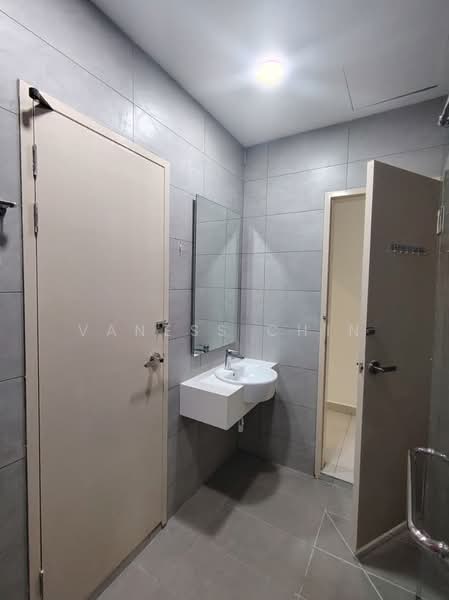 Service Residence for Rent at Dorsett Waterfront Subang - Vaness Chin - Bathroom - PropertyGuru.com.my