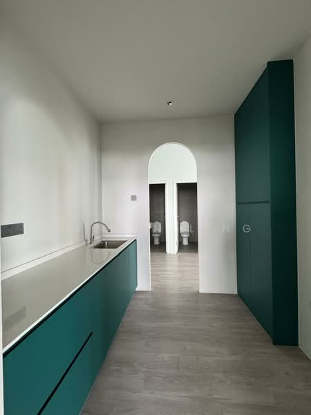Servis Apartment untuk Dijual di Dorsett Waterfront Subang - Gordon Ling - Bathroom - PropertyGuru.com.my