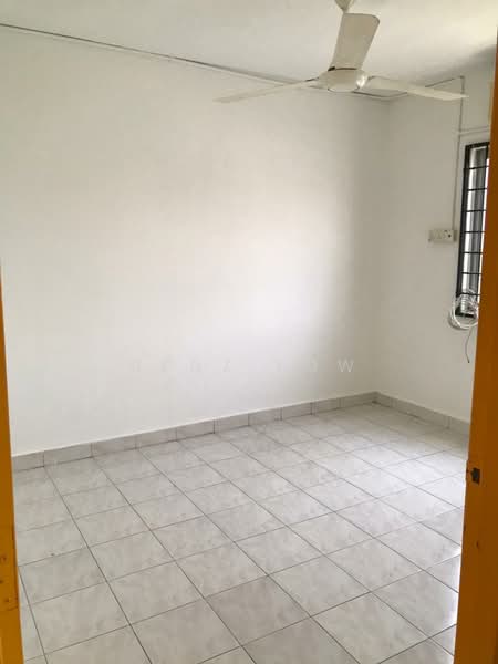 Pangsapuri untuk Dijual di PPR Raya Permai - Benz Low - Interior - PropertyGuru.com.my