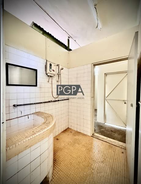 Bungalow for Sale in George Town (Penang) - Cheryl Chng - Bathroom - PropertyGuru.com.my