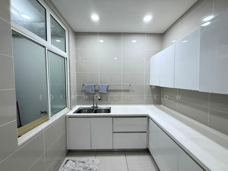 Kondominium untuk Disewa di Damansara Foresta - Edmund CH Leow - Kitchen - PropertyGuru.com.my