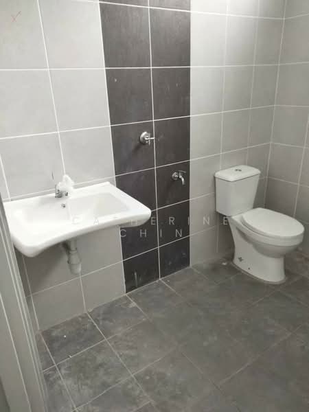 Kedai untuk Disewa di Ipoh (Perak) - Catherine Chin - Bathroom - PropertyGuru.com.my