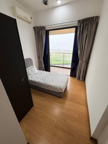 Kondominium untuk Disewa di Kings Bay @ Country Garden Danga Bay - Jordan Kau - PropertyGuru.com.my