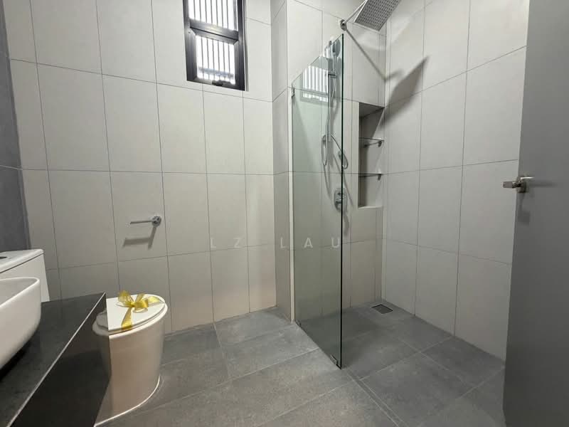 Cluster House for Sale in Johor Bahru (Johor) - LZ Lau - Bathroom - PropertyGuru.com.my