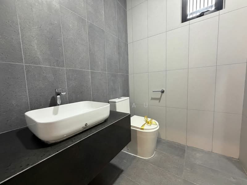 Cluster House for Sale in Johor Bahru (Johor) - LZ Lau - Bathroom - PropertyGuru.com.my