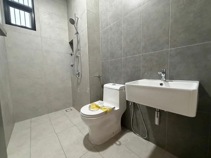 Cluster House for Sale in Johor Bahru (Johor) - LZ Lau - Bathroom - PropertyGuru.com.my