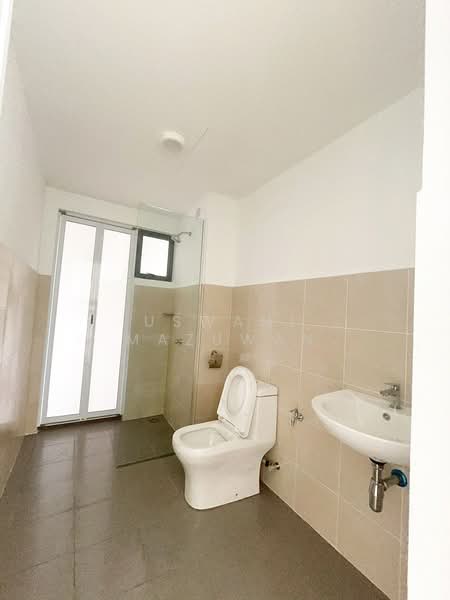 Service Residence for Rent at Arena Residences 2 - Uswani Mazuwan - Bathroom - PropertyGuru.com.my
