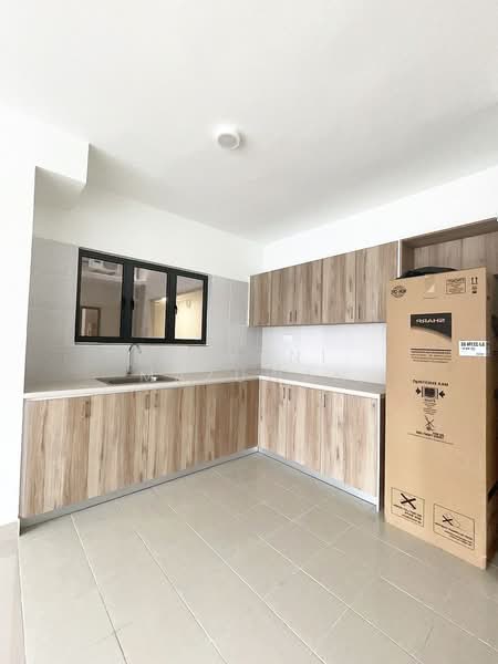 Arena Residences 2 - 3