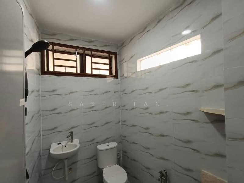 Rumah Teres 2 Tingkat untuk Dijual di Taman Johor Jaya (Johor Bahru) - SASER TAN. - Bathroom - PropertyGuru.com.my
