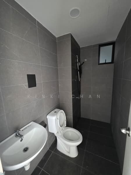 Servis Apartment untuk Dijual di Majestic Maxim - KINKI CHAN - Bathroom - PropertyGuru.com.my