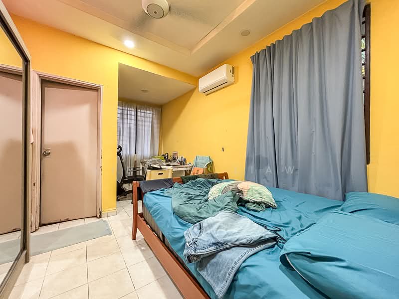 2-storey Terraced House for Sale in Seksyen 11 (Kota Damansara) - Vincent Liaw - Bedroom - PropertyGuru.com.my