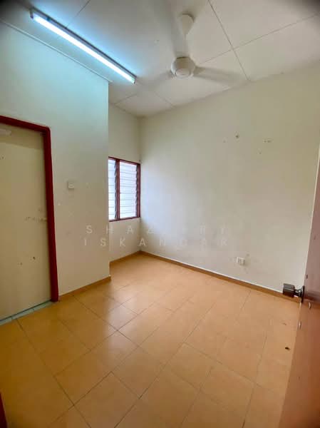 2-storey Terraced House for Sale in Puncak Alam (Selangor) - Shaziery Iskandar - PropertyGuru.com.my