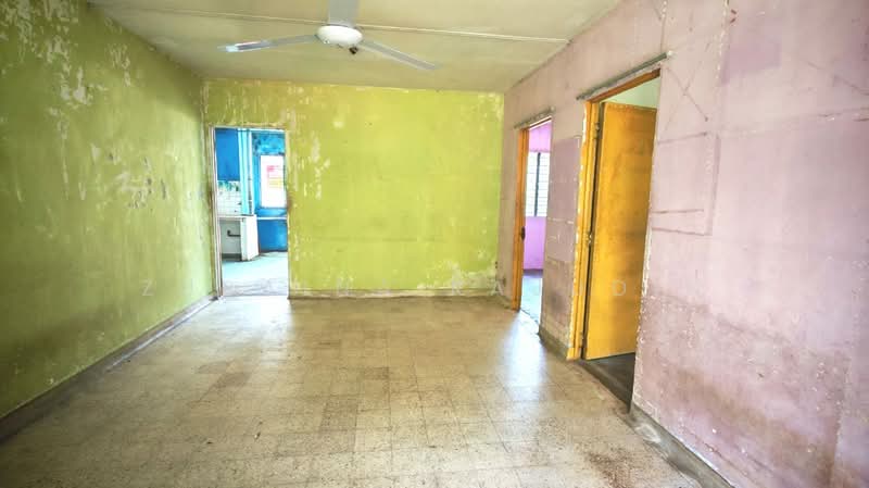 Flat for Sale at Flat PKNS Section 17 Shah Alam - Zuraina Rajudin - Interior - PropertyGuru.com.my