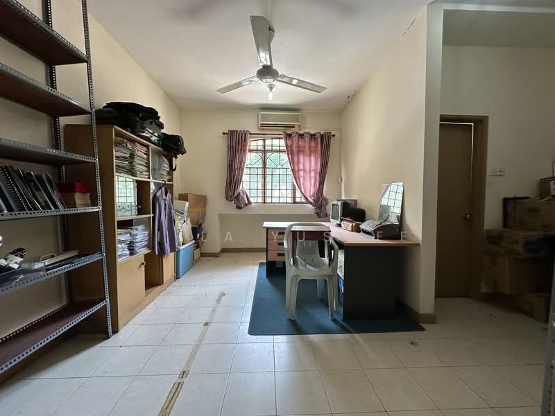 Rumah Teres 3 Tingkat untuk Dijual di Seksyen U5 (Shah Alam) - DILLA YUSOFF - PropertyGuru.com.my