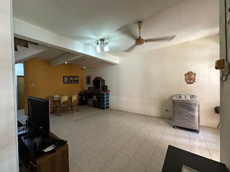 Rumah Teres 3 Tingkat untuk Dijual di Seksyen U5 (Shah Alam) - DILLA YUSOFF - PropertyGuru.com.my