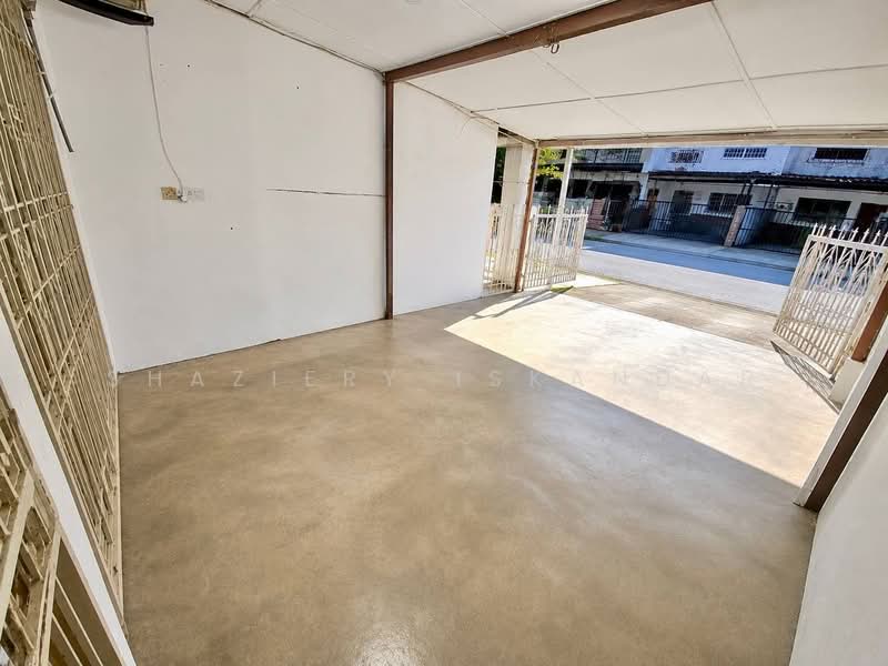 2-storey Terraced House for Sale in Batu Caves (Selangor) - Shaziery Iskandar - Exterior - PropertyGuru.com.my