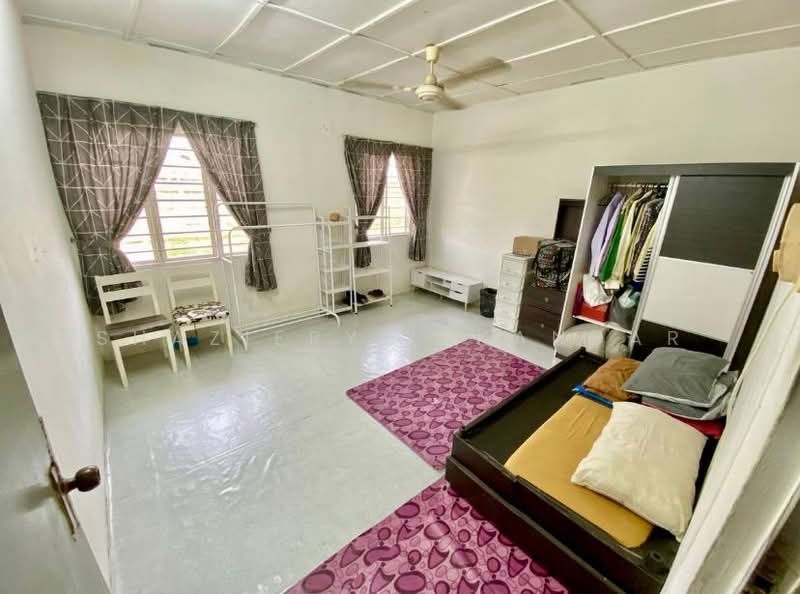 2-storey Terraced House for Sale in Batu Caves (Selangor) - Shaziery Iskandar - Bedroom - PropertyGuru.com.my