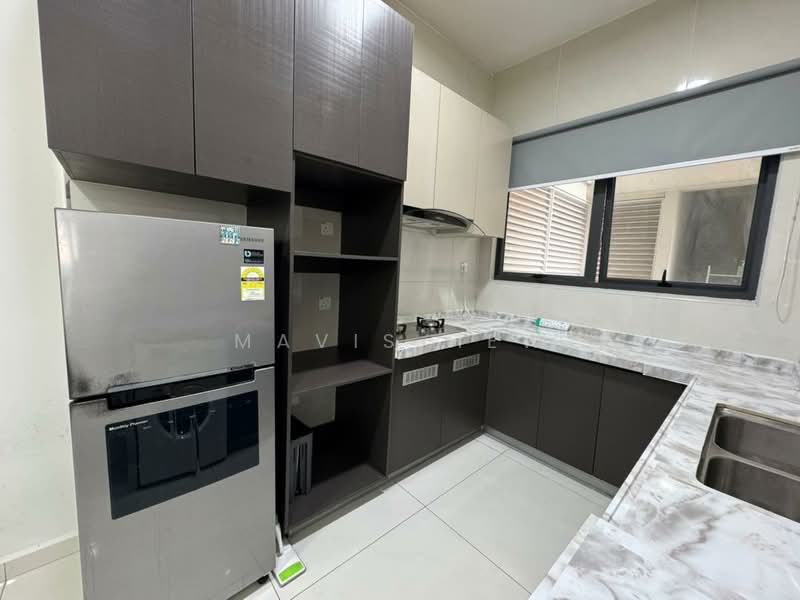 Condominium for Rent at Royal Strand @ Country Garden Danga Bay - Mavis Hew - Kitchen - PropertyGuru.com.my