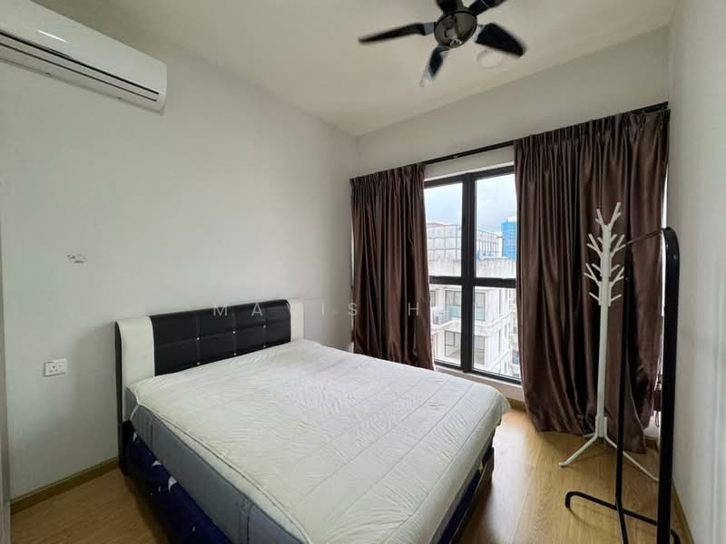 Condominium for Rent at Royal Strand @ Country Garden Danga Bay - Mavis Hew - Bedroom - PropertyGuru.com.my