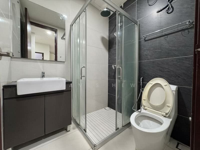 Condominium for Rent at Royal Strand @ Country Garden Danga Bay - Mavis Hew - Bathroom - PropertyGuru.com.my