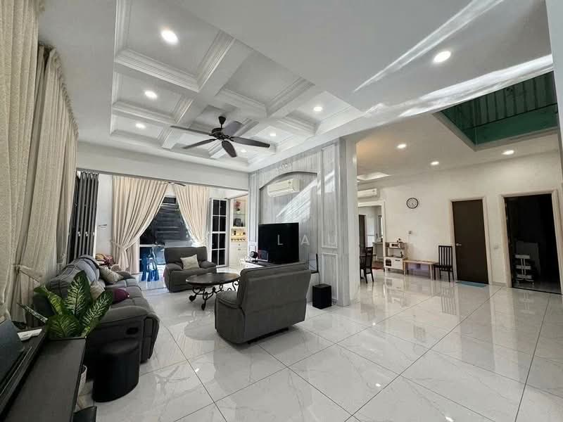 Rumah Berkembar untuk Dijual di Taman Ekoflora (Johor Bahru) - LZ Lau - Living Room - PropertyGuru.com.my