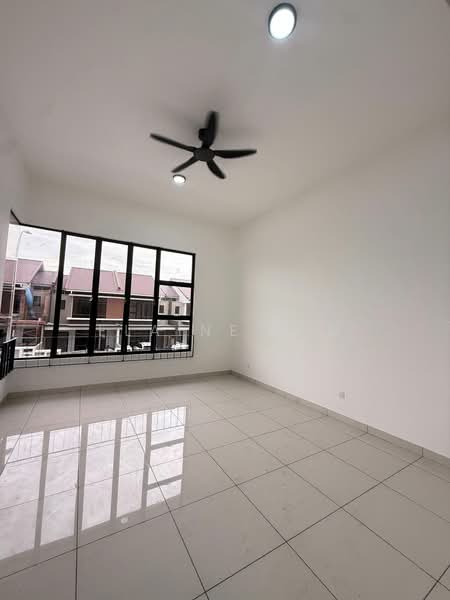 Rumah Teres 2 Tingkat untuk Disewa di Johor Bahru (Johor) - Elaine Sim - Living Room - PropertyGuru.com.my