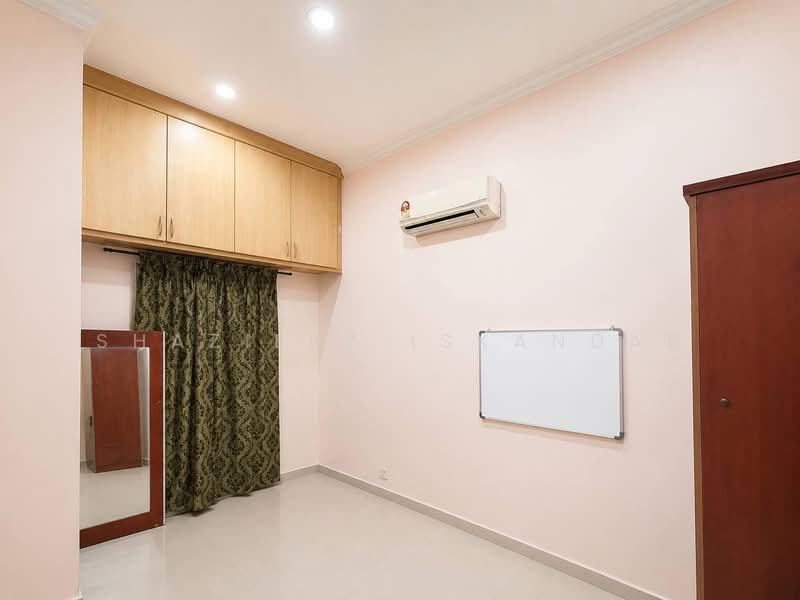 Rumah Teres 1 Tingkat untuk Dijual di Bandar Tasik Puteri (Rawang) - Shaziery Iskandar - PropertyGuru.com.my