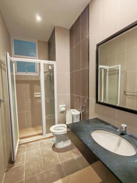Condominium for Rent at Fettes Residence - Chris Teoh - Bathroom - PropertyGuru.com.my