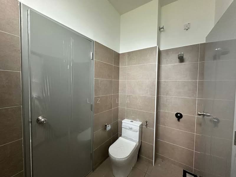 Terraced House for Rent in Taman Ponderosa (Johor Bahru) - LZ Lau - Bathroom - PropertyGuru.com.my
