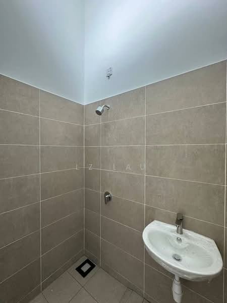Terraced House for Rent in Taman Ponderosa (Johor Bahru) - LZ Lau - Bathroom - PropertyGuru.com.my