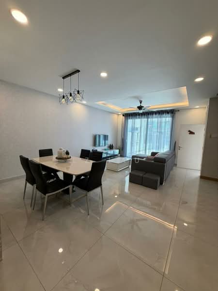 Rumah Teres untuk Dijual di Kulai (Johor) - LZ Lau - Living Room - PropertyGuru.com.my