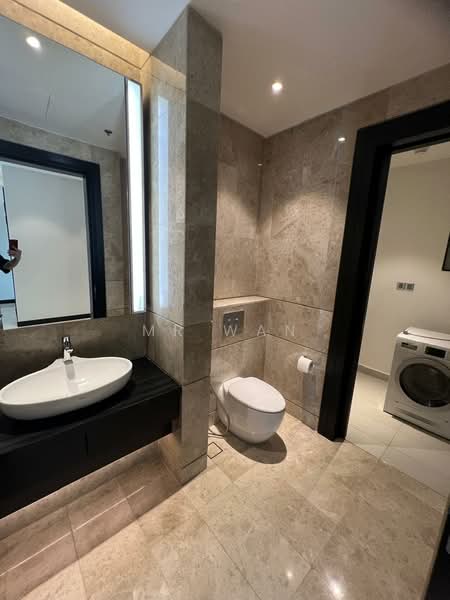 Service Residence for Sale at The Ritz-Carlton Residences - Mr Wan - Bathroom - PropertyGuru.com.my