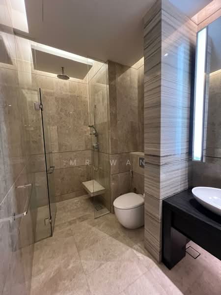 Service Residence for Sale at The Ritz-Carlton Residences - Mr Wan - Bathroom - PropertyGuru.com.my