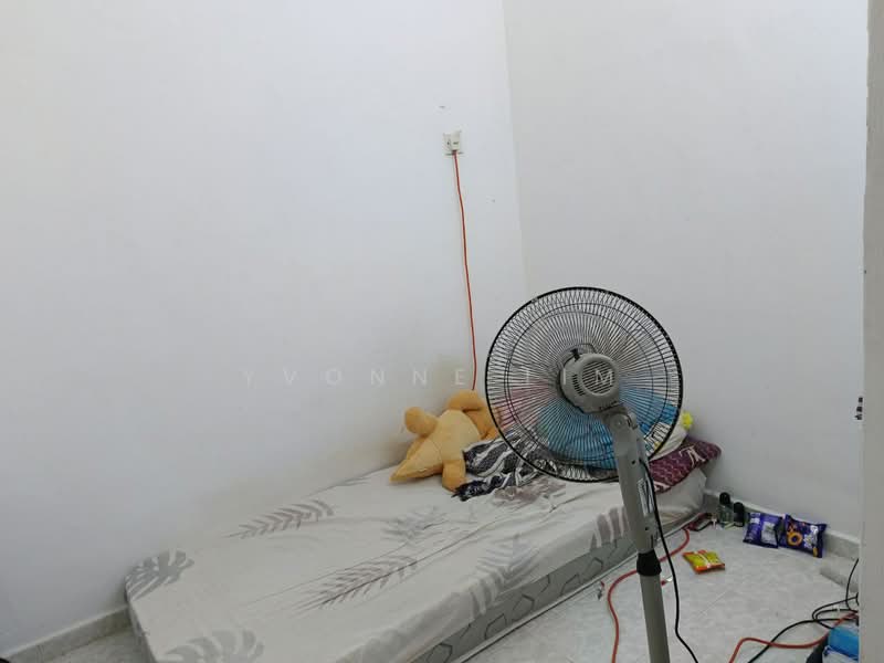 Rumah Teres 2 Tingkat untuk Dijual di Kota Masai (Pasir Gudang) - Yvonne Lim - Bedroom - PropertyGuru.com.my