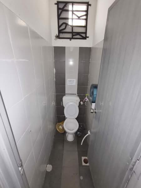 Shop / Office for Rent in Taman Austin Heights (Tebrau) - Michelle He - Bathroom - PropertyGuru.com.my