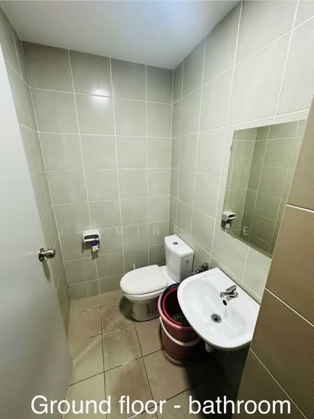 Terraced House for Rent in Kuala Selangor (Selangor) - Jasmine Lee - Bathroom 1 - PropertyGuru.com.my