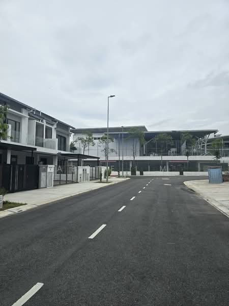 Rumah Berkembar untuk Dijual di Pusat Bandar Puchong (Puchong) - Abbie Lim - PropertyGuru.com.my