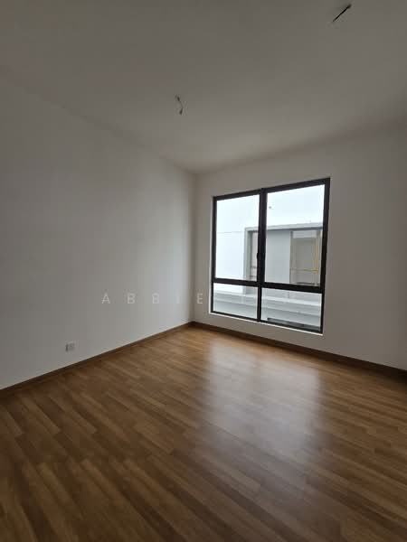 Rumah Berkembar untuk Dijual di Pusat Bandar Puchong (Puchong) - Abbie Lim - PropertyGuru.com.my