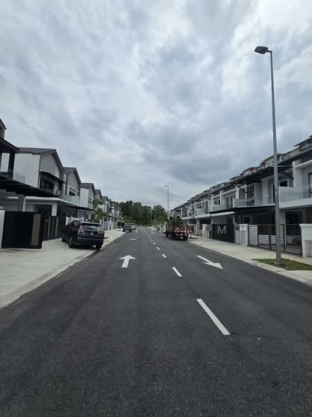 Rumah Berkembar untuk Dijual di Pusat Bandar Puchong (Puchong) - Abbie Lim - PropertyGuru.com.my