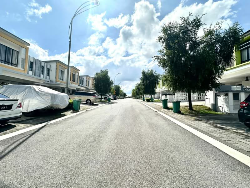 2-storey Terraced House for Sale in Semenyih (Selangor) - HjLim . - Exterior - PropertyGuru.com.my