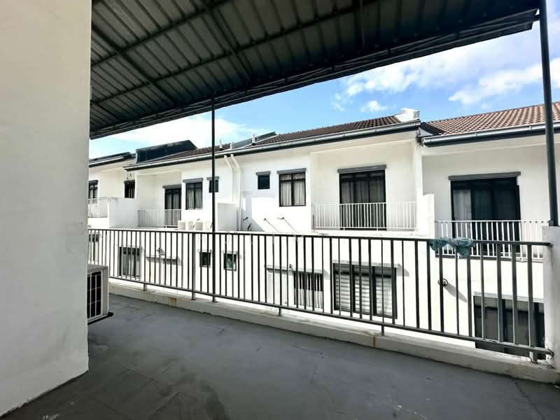 2-storey Terraced House for Sale in Semenyih (Selangor) - HjLim . - Exterior - PropertyGuru.com.my