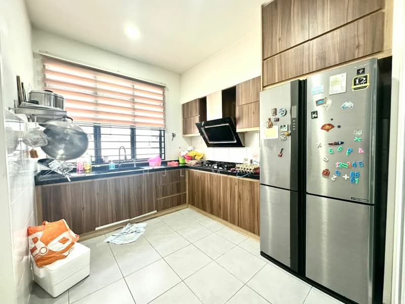 2-storey Terraced House for Sale in Semenyih (Selangor) - HjLim . - Kitchen - PropertyGuru.com.my