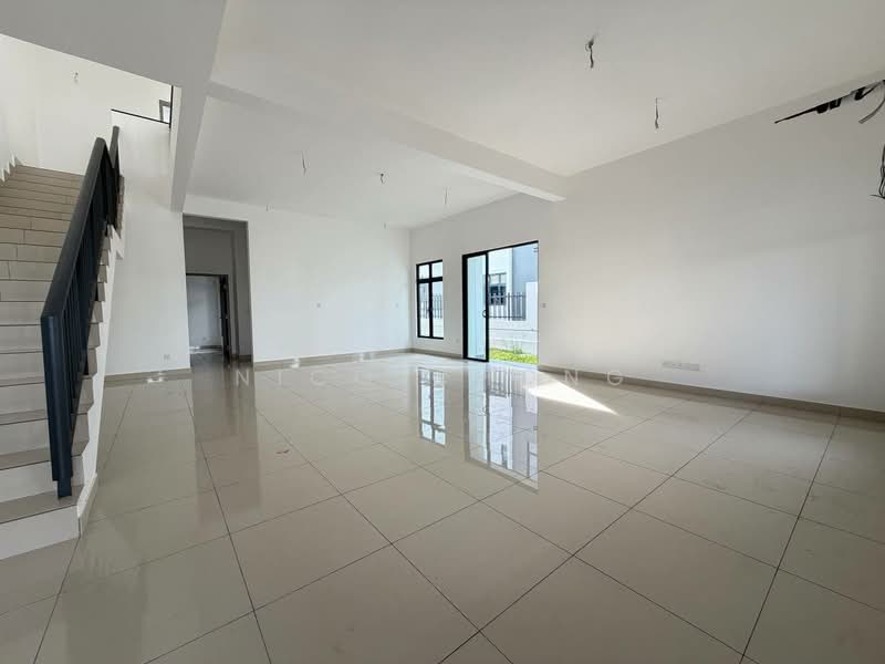 Cluster House for Sale in Taman Mount Austin (Tebrau) - Nico Chong - Living Room - PropertyGuru.com.my